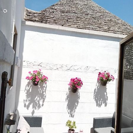"B&B La Lanterna" Trulli & Dimore Storiche อัลเบโรเบลโล ภายนอก รูปภาพ
